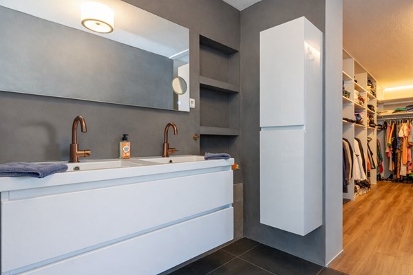 Medium property photo - Kwaakhaven 16, 2341 NW Oegstgeest